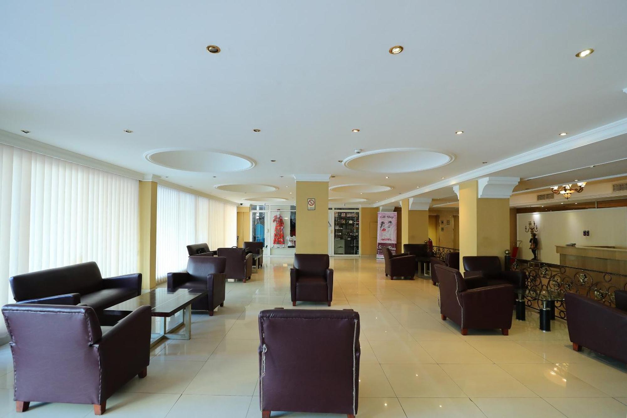 Oyo 112 Semiramis Hotel Манама Екстериор снимка